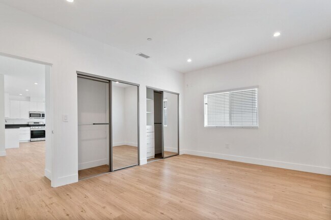 Building Photo - Brand New Modern & Chichose for Lease | Stylish Living with Premium Features
