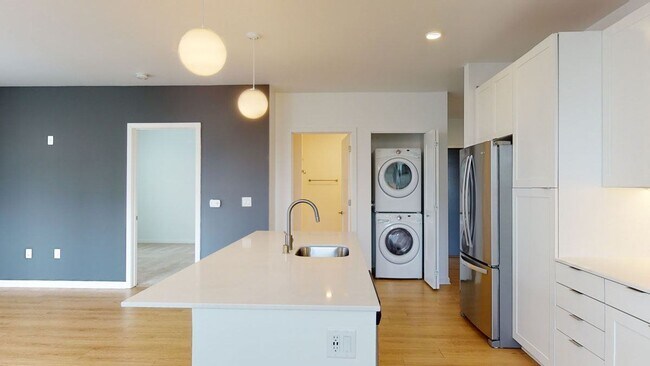 Building Photo - Frederick Lofts