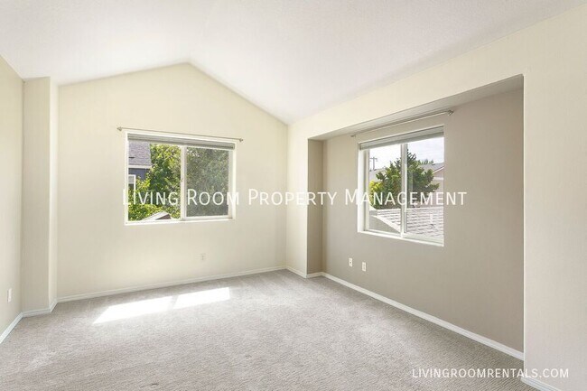 Building Photo - 7604 N McKenna Ave