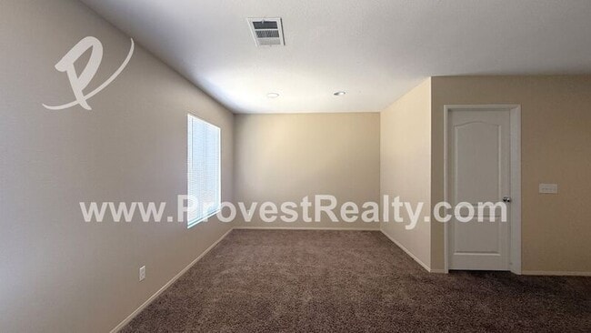 Building Photo - 9495 Apricot Ct