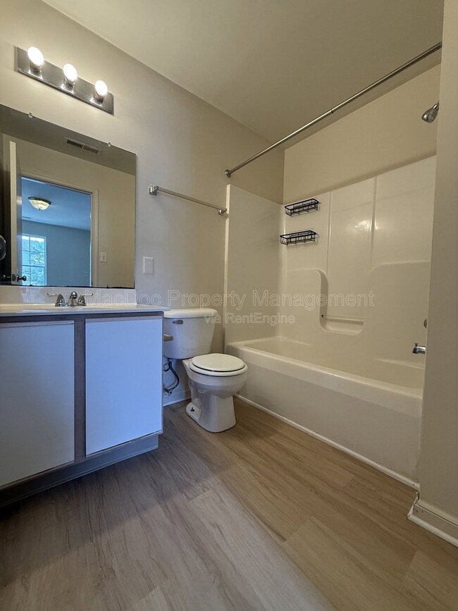 Building Photo - 76 Red Maple Ct