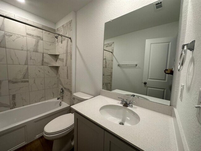Building Photo - 328 Golden Grove Pkwy