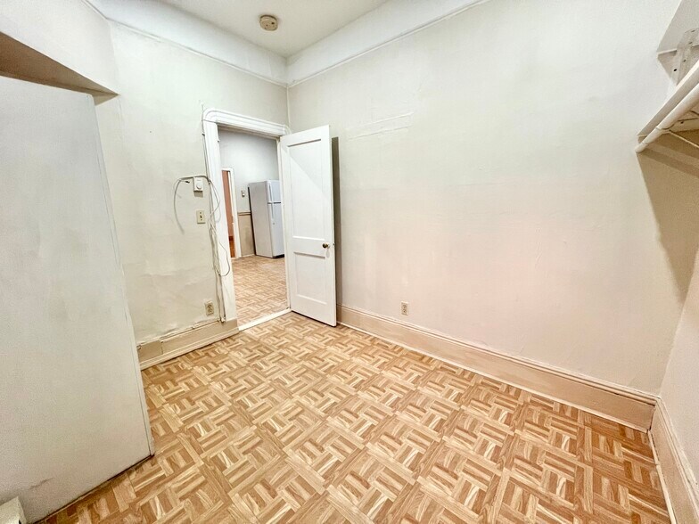 Building Photo - 84 N Margin St