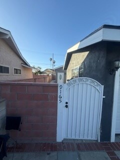 Building Photo - 9165 La Grand Ave