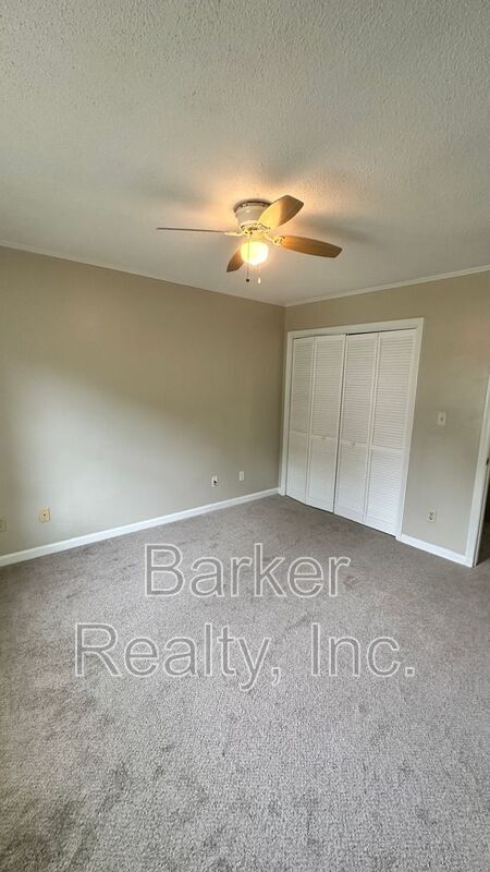 Building Photo - 4609 Lavista Ct