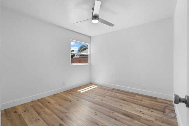 Building Photo - 4820 Muir Ave