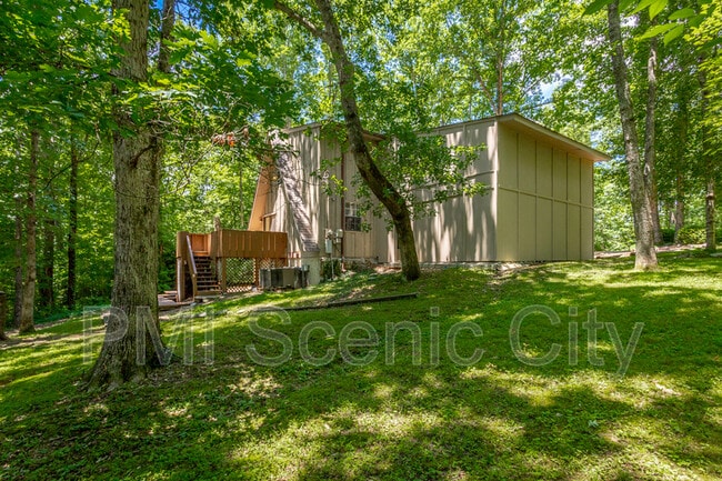 Building Photo - 1602 Rustic Homes Ln