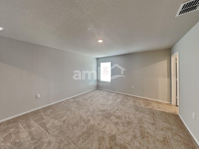Building Photo - 4406 Meadowland Pl