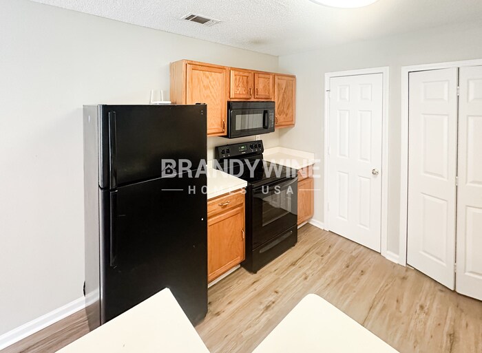 Building Photo - 4848 Browns Mill Ferry Rd