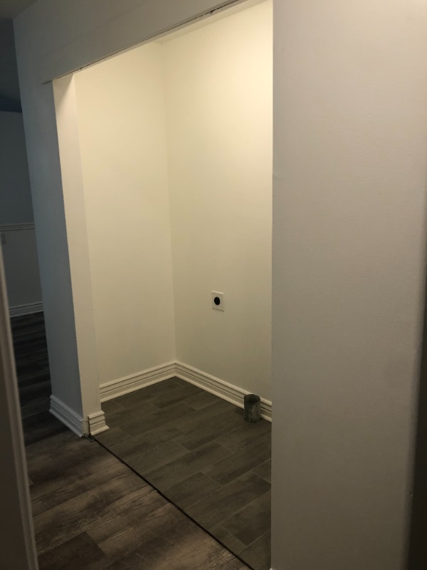 Building Photo - 6222 Waller Ln