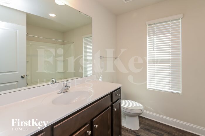 Building Photo - 5423 Cobblestone Glen Dr