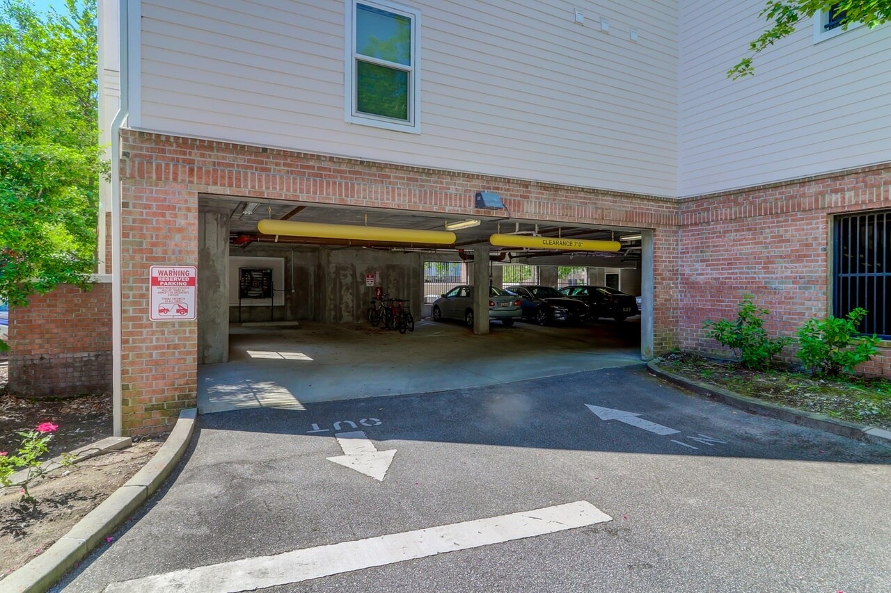 Parking Garage - 1755 Central Park Rd