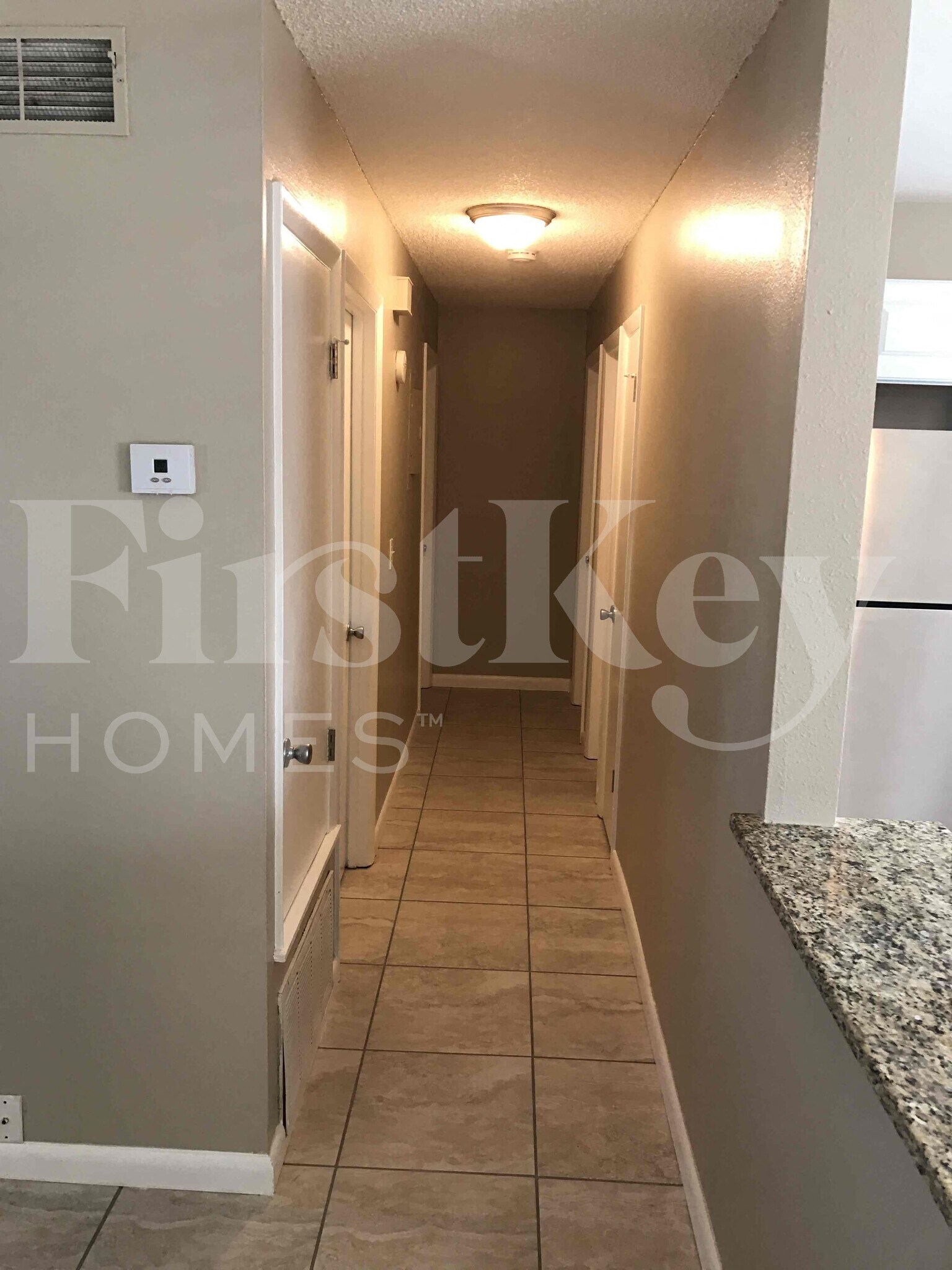 Building Photo - 660 Flagler Dr