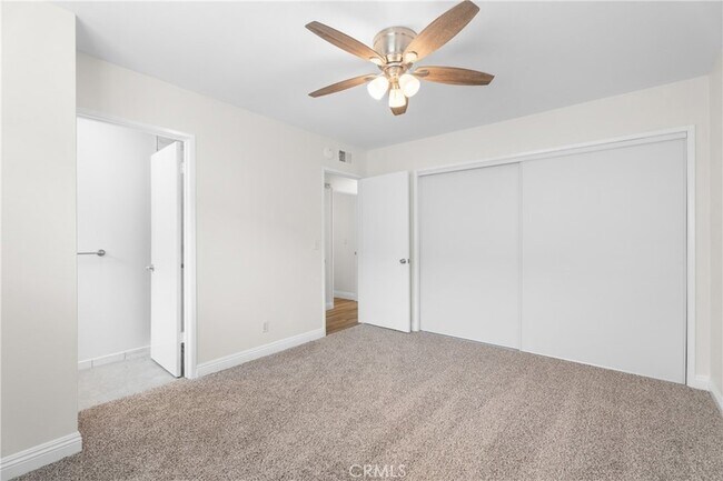Building Photo - 17551 Misty Ln