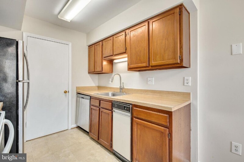 Building Photo - 20216 Shipley Terrace