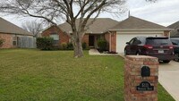 Building Photo - 5111 Warwicke Dr
