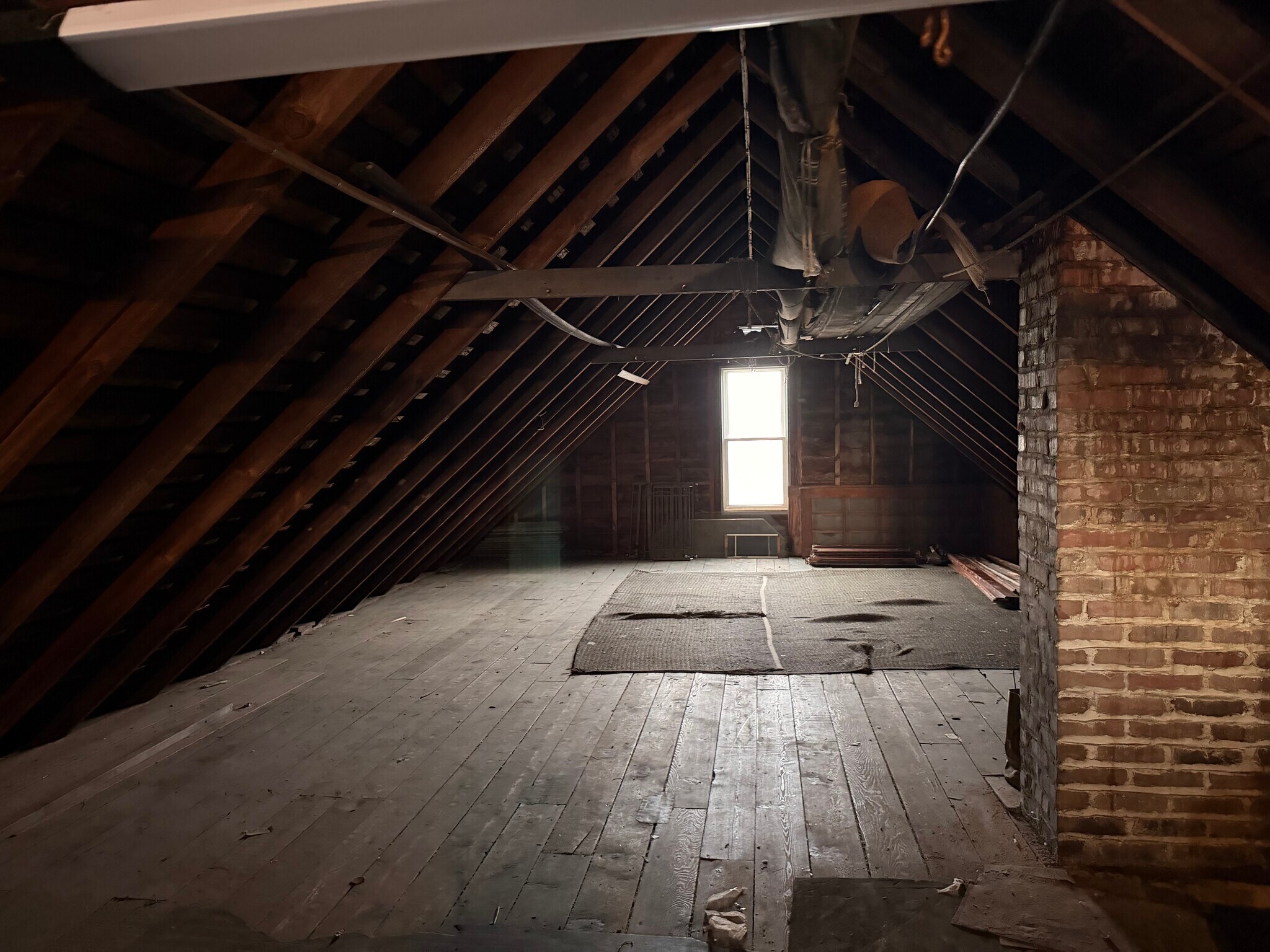 Building Photo - 77 Lovering Ave