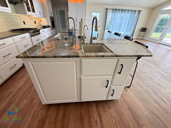 Building Photo - Coming Soon! $5995 - Spacious Remodeled 4 Bed 2.5 Bath Home on 1/2 Acre Lot in Cambrian Park/Grea...