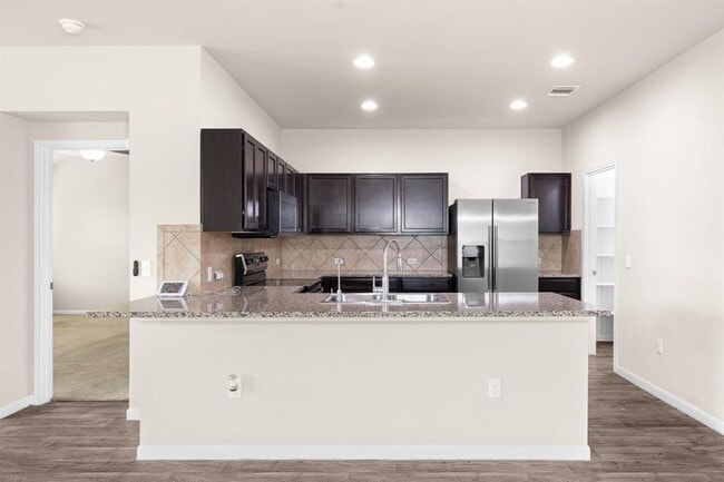 Building Photo - 210 Garcitas Creek Ln