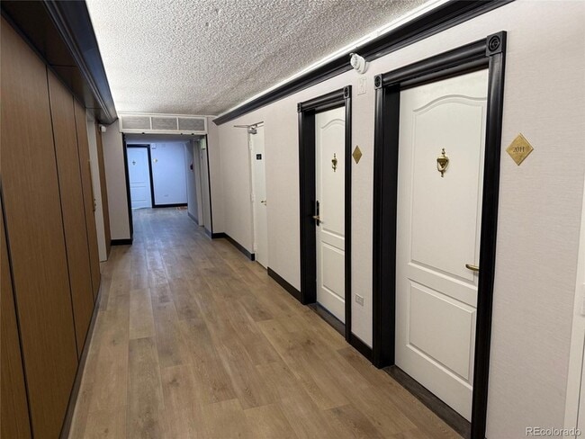 Building Photo - 1020 15th St