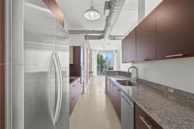 Building Photo - 3029 NE 188th St