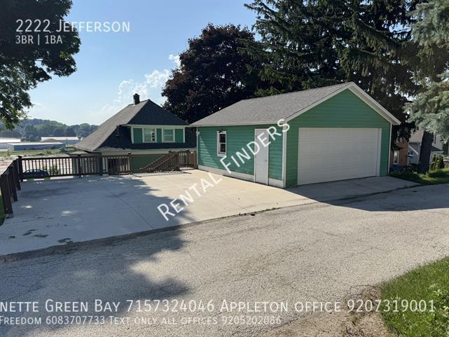 Building Photo - 2222 Jefferson-