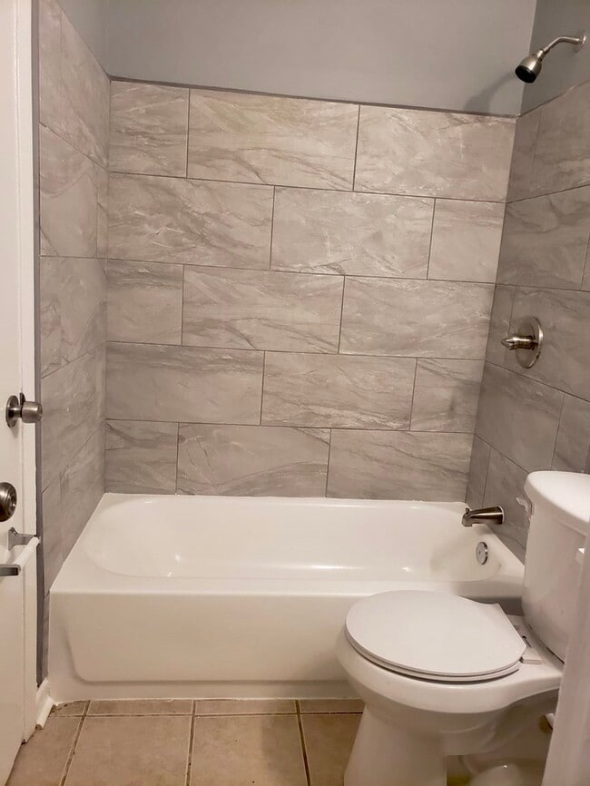 Building Photo - Newly Renovated Home For Rent