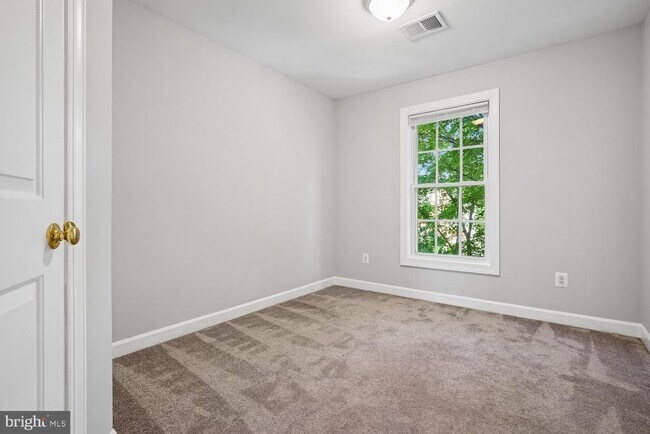 Building Photo - 4370 Thomas Brigade Ln