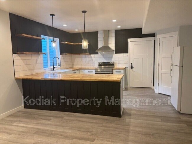 Building Photo - 7544 Wood Farms Dr