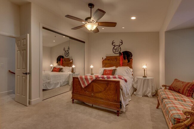 Building Photo - Incline Village Condominium:  2 Bedrooms, 2.5 Bathrooms, Low Elevation