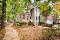 Building Photo - 1008 W Sterlington Pl