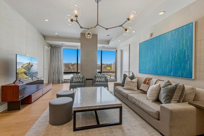 Building Photo - 2501 M St NW