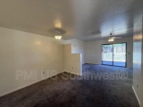 Building Photo - 9560 E Lakeshore Dr