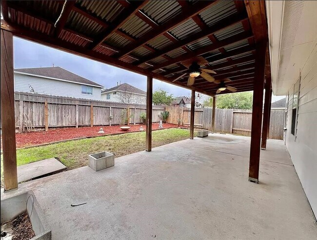 Building Photo - 4722 Cypress Dawn Ln