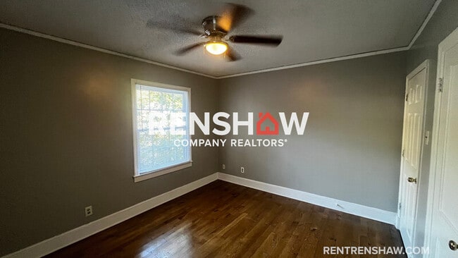 Building Photo - 2915 Felix Ave