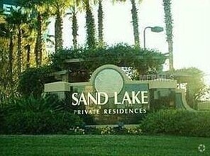 Building Photo - 2 bedroom  2 Bathroom in Orlando