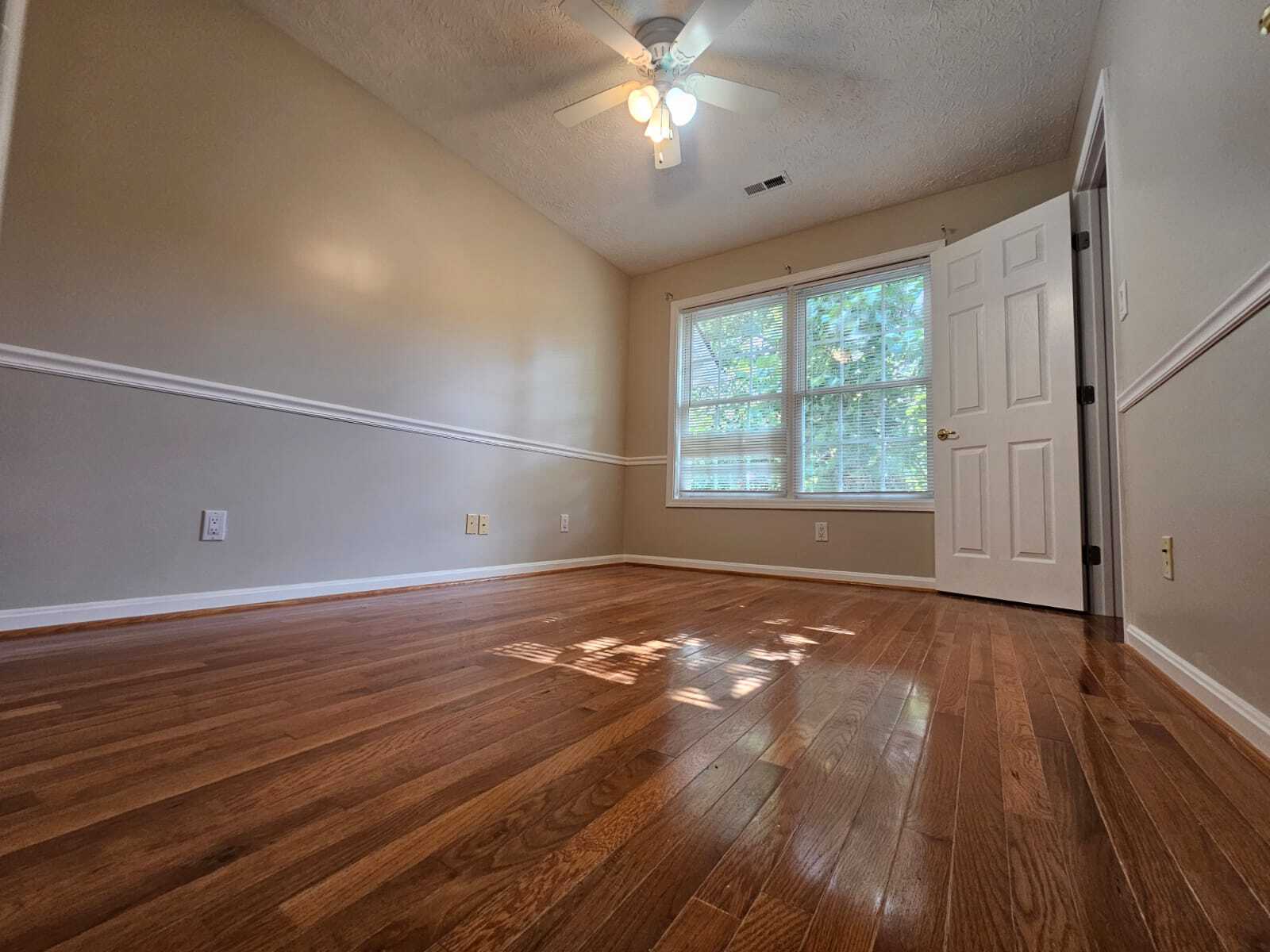 Building Photo - 5001 Max Ridge Ct