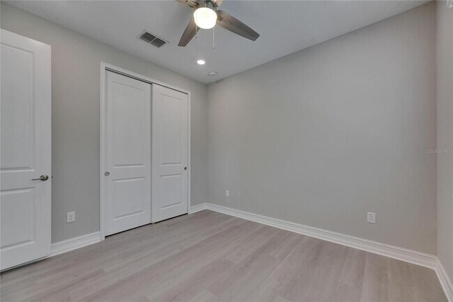 Building Photo - 4899 Isola Ct