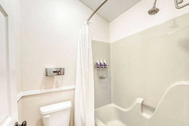 Building Photo - 3204 Cardinal Creek Cir