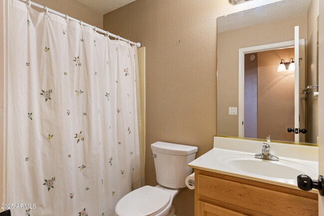 Building Photo - 9346 E Plana Ave