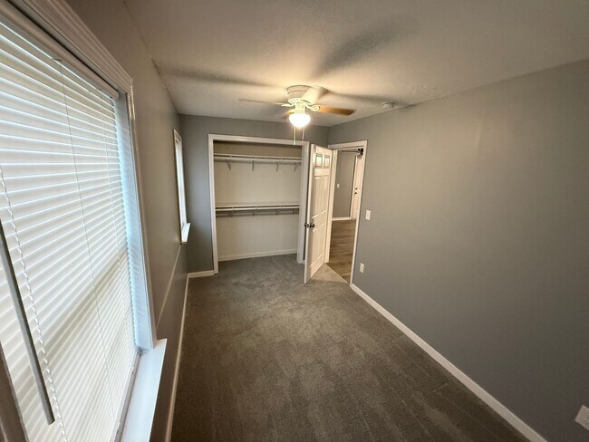 Building Photo - 4214 Fayette Cir