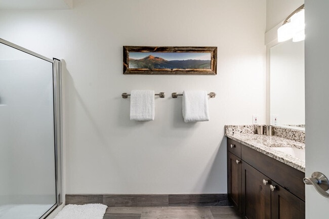 Building Photo - c4 Saddle Ridge Rd