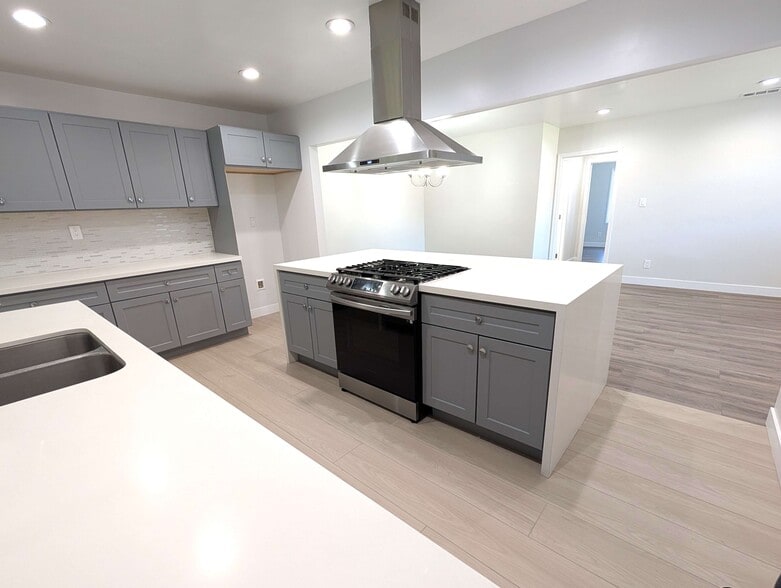 Building Photo - 12602 Foxley Dr