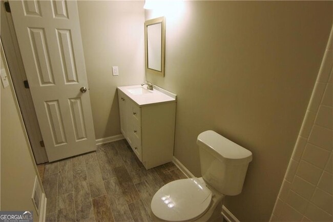Building Photo - 2257 Turtle Club Dr NE