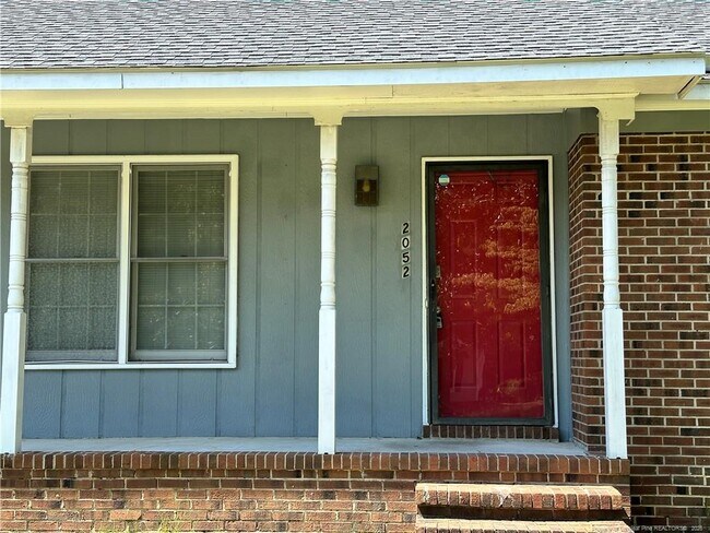 Building Photo - 2052 Windlock Dr