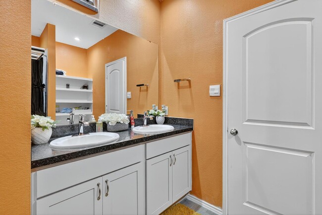 Building Photo - 24134 Breckenridge Hts Ln