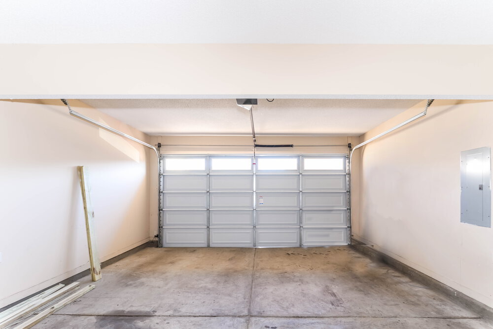 Building Photo - 1744 Englehart St