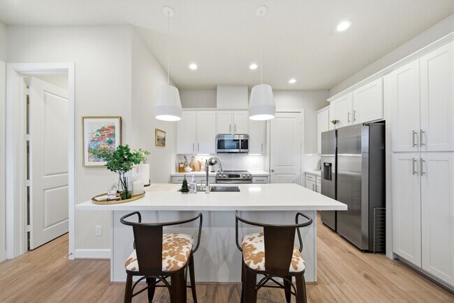 Building Photo - 5929 Haring Ln