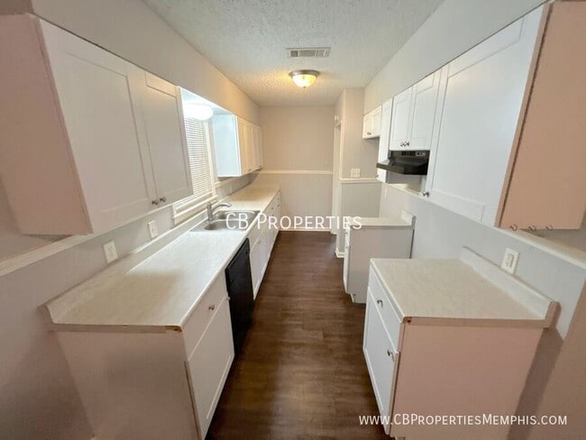 Building Photo - 3830 Philsdale Ave