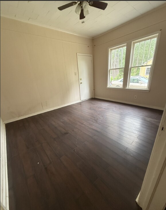 Building Photo - 1527 Boggan Dr